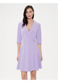 Rinascimento Sukienka koktajlowa CFC0118280003 Fioletowy Regular Fit. Kolor: fioletowy. Materiał: syntetyk. Styl: wizytowy
