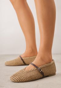 Renee - Brązowe Boho Balerinki w Stylu Mary Jane z Plecioną Cholewką Berinyra. Okazja: na co dzień. Zapięcie: pasek. Kolor: brązowy. Materiał: jeans, len. Szerokość cholewki: normalna. Obcas: na płaskiej podeszwie. Styl: boho #9