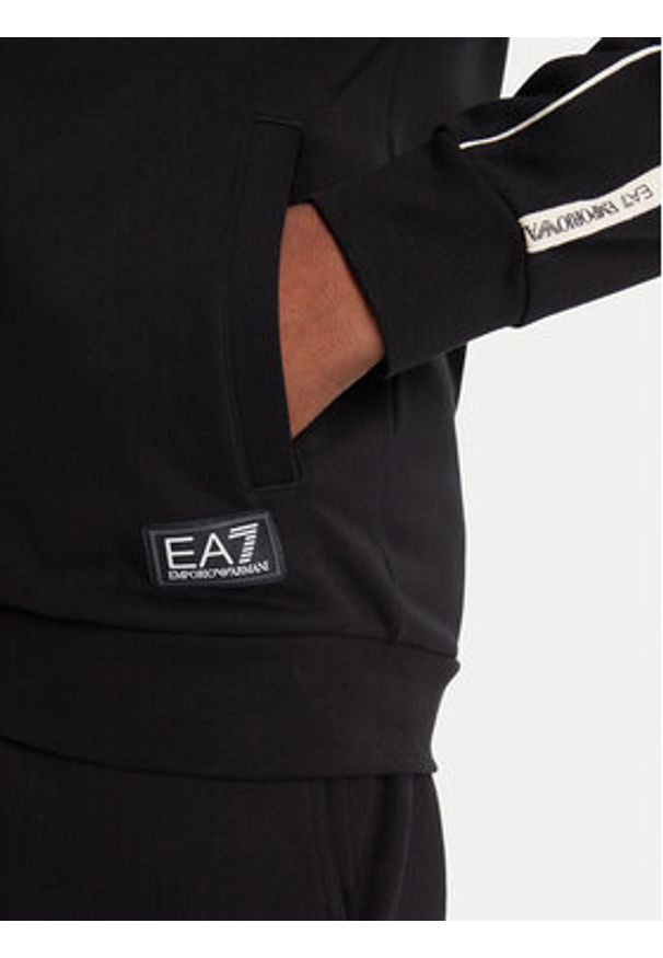 EA7 Emporio Armani Bluza 7M000973 AF10377 UC001 Czarny Regular Fit. Kolor: czarny. Materiał: bawełna