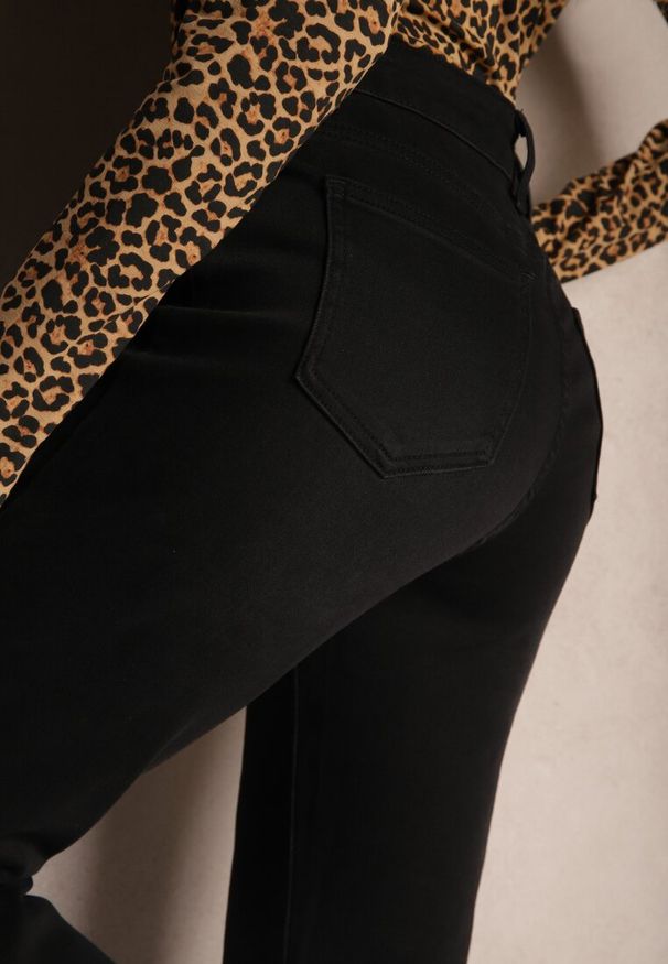 Renee - Czarne Jeansy High Waist z Szerokimi Nogawkami Daitharia. Okazja: do pracy, na spotkanie biznesowe, na co dzień. Stan: podwyższony. Kolor: czarny. Styl: casual, elegancki, biznesowy