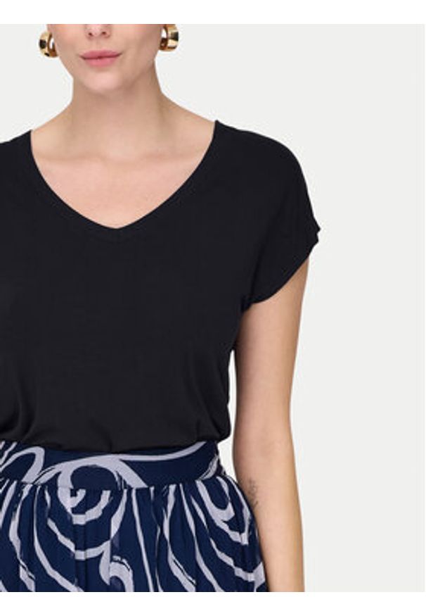 only - ONLY T-Shirt Rilla 15315776 Czarny Regular Fit. Kolor: czarny. Materiał: wiskoza