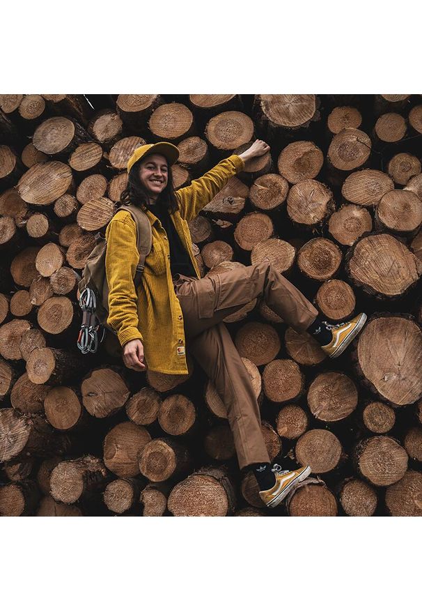FEROCE - Koszula ze sztruksu – żółta. Okazja: na co dzień. Kolor: żółty. Materiał: sztruks. Styl: casual, elegancki