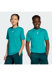 Adidas - Koszulka Train Essentials Logo Regular Fit Kids. Kolor: biały, wielokolorowy, niebieski. Materiał: materiał