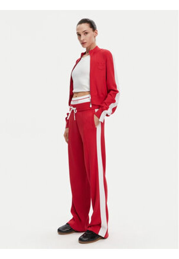Pinko - PINKO Spodnie dresowe Marsicano 104888 A2FQ Czerwony Regular Fit. Kolor: czerwony. Materiał: syntetyk