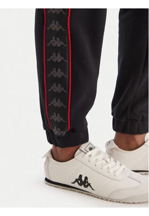 Kappa Spodnie dresowe Banda Adina 311M8HW Czarny Regular Fit. Kolor: czarny. Materiał: bawełna