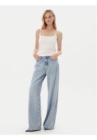 Guess Top V5GP22 J1314 Biały Slim Fit. Kolor: biały. Materiał: bawełna