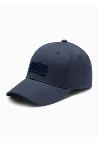 Ombre Clothing - Czapka męska z daszkiem bejsbolówka z patchem – granatowa V2. Kolor: niebieski. Materiał: bawełna. Wzór: aplikacja, ze splotem. Styl: casual