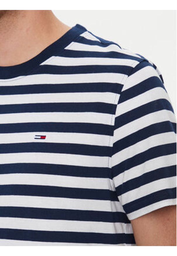 Tommy Jeans T-Shirt Entry DM0DM20420 Granatowy Slim Fit. Kolor: niebieski. Materiał: bawełna