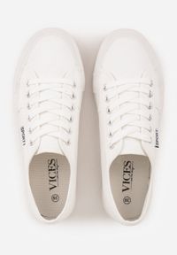 Born2be - Białe Klasyczne Trampki VICES w Stylu Basic Riovanna. Okazja: na co dzień. Kolor: biały. Materiał: jeans. Szerokość cholewki: normalna. Styl: klasyczny #2