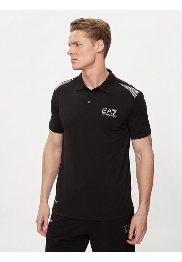 EA7 Emporio Armani Polo 3DPF51 PJULZ 1200 Czarny Regular Fit. Typ kołnierza: polo. Kolor: czarny. Materiał: syntetyk, bawełna