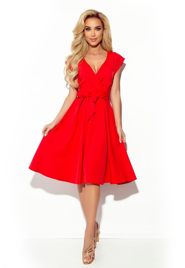 Numoco - Ultrakobieca Sukienka z Kopertowym Dekoltem - Czerwona. Kolor: czerwony. Materiał: poliester, elastan. Typ sukienki: kopertowe
