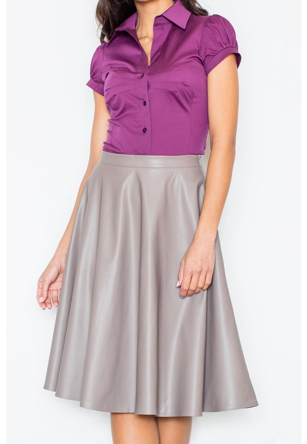 Figl - Elegancka Koszula z Krótkim Rękawem w Kolorze Bakłażanu. Materiał: lycra, bawełna, nylon. Długość rękawa: krótki rękaw. Długość: krótkie. Styl: elegancki