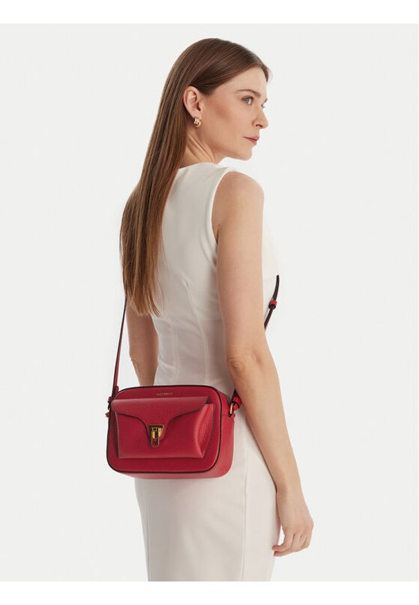 Coccinelle Torebka MF6 Coccinelle Beat Soft E1 MF6 15 02 01 Czerwony. Kolor: czerwony. Materiał: skórzane