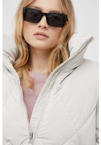 Vero Moda kurtka damska kolor beżowy zimowa. Kolor: beżowy. Materiał: poliester. Sezon: zima #3