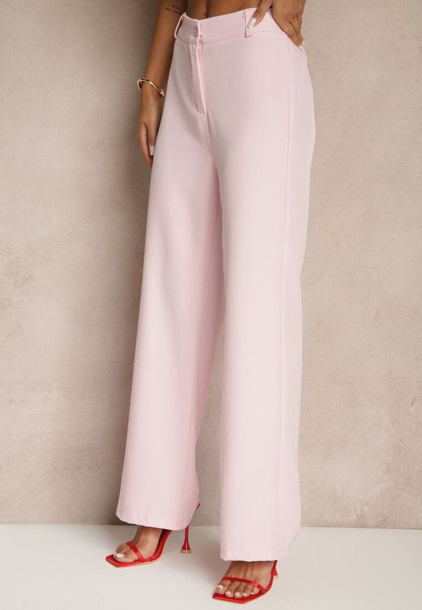 Renee - Różowy Komplet w Garniturowym Stylu Kamizelka i Spodnie Filavelle. Kolor: różowy