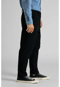 Lee - SPODNIE MĘSKIE LEE TAPERED CHINO BLACK L70RQM01