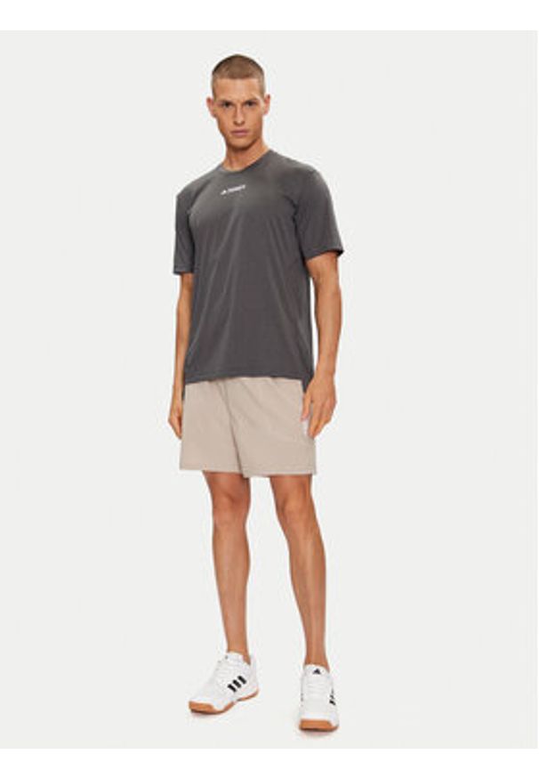 Adidas - adidas T-Shirt Terrex Multi T-Shirt HM4048 Czarny Regular Fit. Kolor: czarny. Materiał: syntetyk