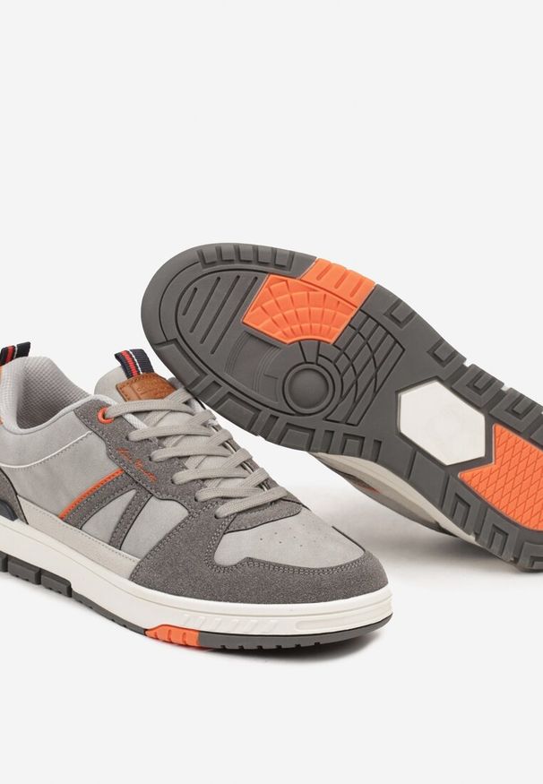 Born2be - Jasnoszare Sznurowane Buty Sportowe na Grubej Podeszwie z Przeszyciami Tiriara. Okazja: na co dzień. Kolor: szary. Materiał: jeans. Sezon: jesień, wiosna
