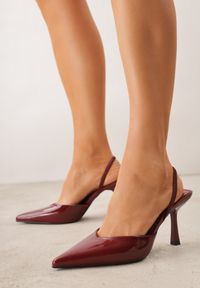 Born2be - Bordowe Lakierowane Szpilki z Elastycznym Paskiem na Piętę Balzorwyn. Okazja: na randkę, do pracy, na wesele, na spotkanie biznesowe, na ślub cywilny. Nosek buta: szpiczasty. Zapięcie: pasek. Kolor: czerwony. Materiał: lakier. Obcas: na szpilce. Styl: elegancki, biznesowy, klasyczny. Wysokość obcasa: średni #8