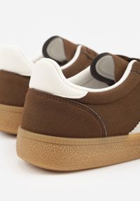 Born2be - Brązowe Sneakersy na Kauczukowej Podeszwie z Geometrycznym Motywem Vikioria. Okazja: na co dzień. Kolor: brązowy. Materiał: kauczuk. Wzór: geometria #9