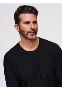 Ombre Clothing - Strukturalny męski sweter z okrągłym dekoltem – czarny V3 - Rozmiar: XL. Okazja: na co dzień. Kolor: czarny. Materiał: wiskoza, dzianina, jeans, elastan, nylon. Wzór: ze splotem. Styl: casual #4