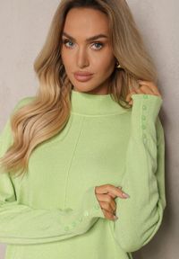 Renee - Jasnozielony Brokatowy Sweter z Wiskozą i Ozdobnymi Guzikami Onorvia. Kolor: zielony. Materiał: wiskoza. Sezon: zima