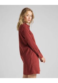 Lee - LEE WORKSHIRT DRESS DAMSKA SUKIENKA KOSZULOWA RED OCHRE L50SMROE. Typ sukienki: koszulowe #4