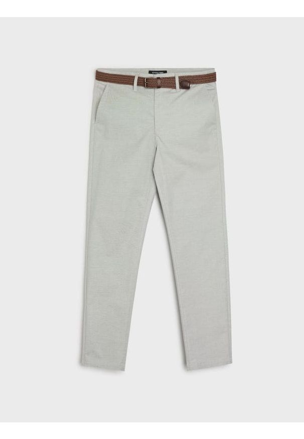 Sinsay - Spodnie chino slim z paskiem - szary. Kolor: szary