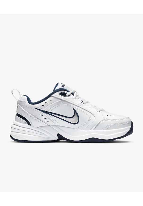 Sneakersy męskie Nike Air Monarch IV. Okazja: na co dzień. Kolor: biały. Materiał: skóra, syntetyk. Szerokość cholewki: normalna. Sport: fitness