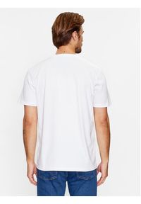 Wrangler T-Shirt 112341133 Biały Regular Fit. Kolor: biały. Materiał: bawełna #2