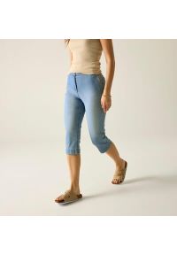 Regatta - Damskie spodnie Bayletta Capri. Kolor: niebieski. Materiał: elastan, bawełna. Sport: turystyka piesza #1