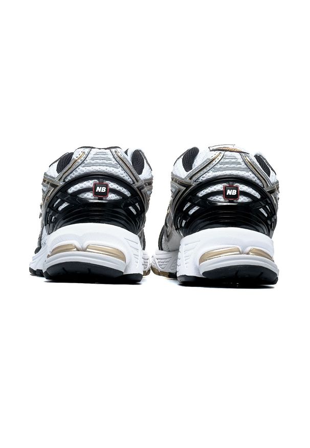 New Balance M1906RA Sneakersy unisex. Okazja: na co dzień. Kolor: biały. Materiał: syntetyk. Szerokość cholewki: normalna. Sezon: lato