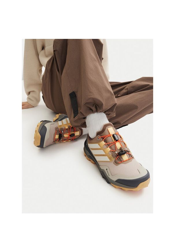 Adidas - Trekkingi adidas. Kolor: beżowy
