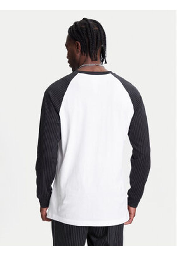 Adidas - adidas Longsleeve Wabash Baseball JW0164 Biały Loose Fit. Kolor: biały. Materiał: bawełna. Długość rękawa: długi rękaw