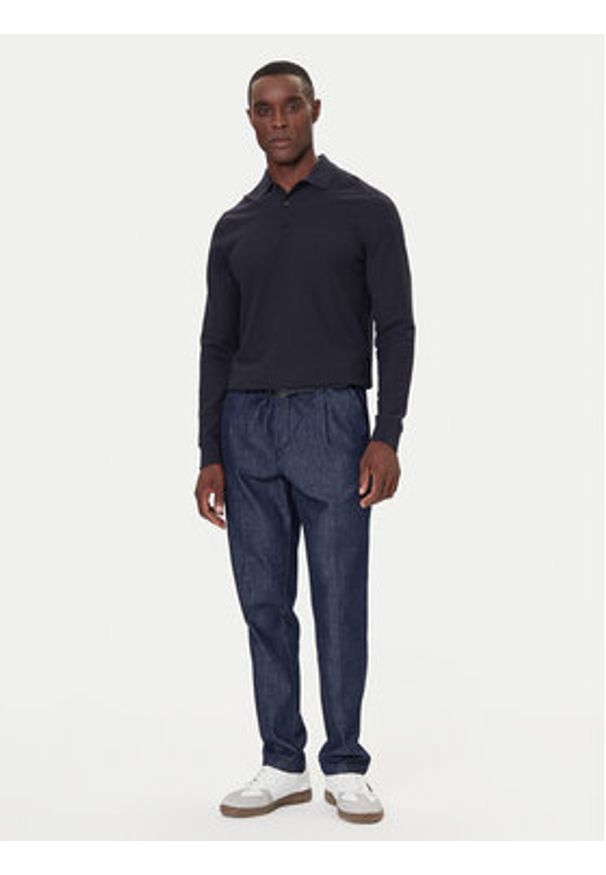 Bugatti Polo 8130-85030D Granatowy Regular Fit. Typ kołnierza: polo. Kolor: niebieski. Materiał: bawełna