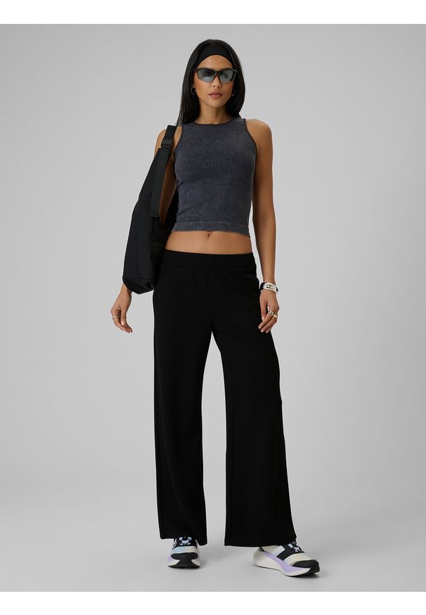 4f - 4F Top slim z prążkowanej dzianiny damski - czarny XS/S. Kolor: czarny. Materiał: prążkowany, dzianina