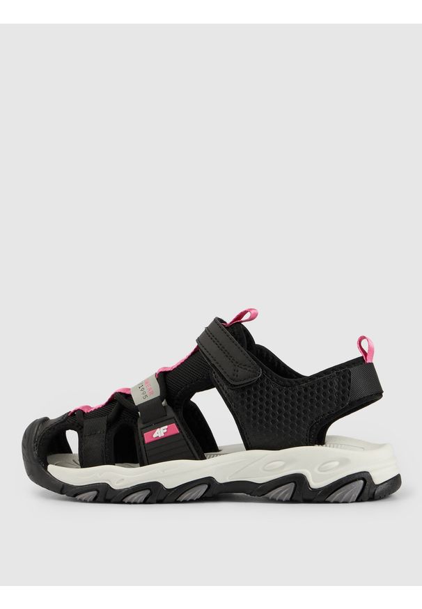 4f - 4F Sandały SVING dziewczęce - czarne 33. Okazja: na co dzień, na spacer. Zapięcie: rzepy. Kolor: czarny. Materiał: syntetyk, guma. Sezon: lato. Styl: casual