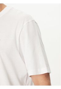 Hugo - HUGO T-Shirt Newromi 50542934 Biały Regular Fit. Kolor: biały. Materiał: bawełna #2