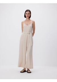 Reserved - Kombinezon z modalem - beżowy. Kolor: beżowy. Materiał: dzianina