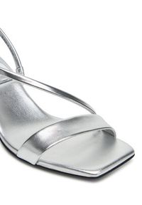 Calvin Klein Sandały Heel Sandal 50 Squared Metallic HW0HW02560 Srebrny. Kolor: srebrny. Materiał: skóra #6
