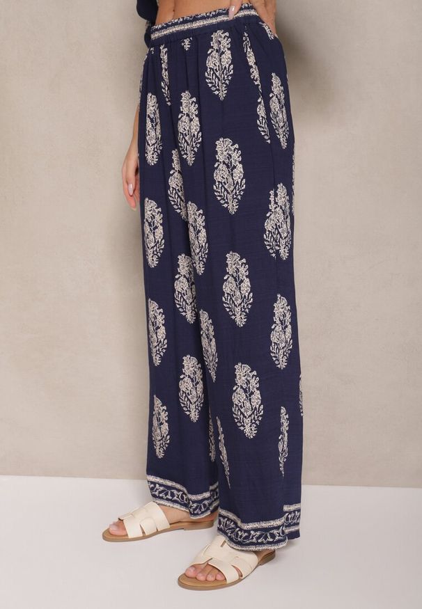 Renee - Granatowy Komplet Oversize w Stylu Rustykalnym Długa Koszula i Szerokie Spodnie Mepilara. Kolor: niebieski