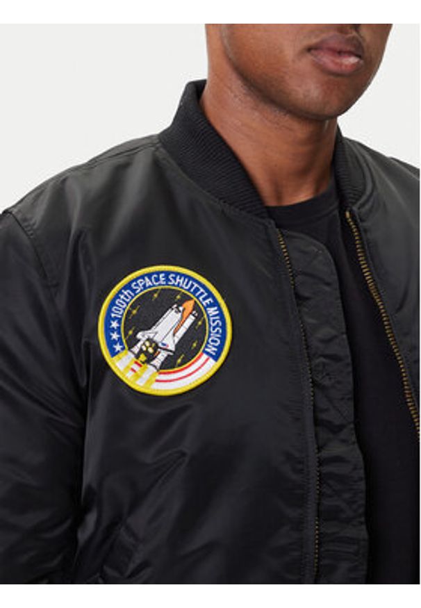 Alpha Industries Kurtka bomber Nasa 166107 Czarny Regular Fit. Kolor: czarny. Materiał: syntetyk