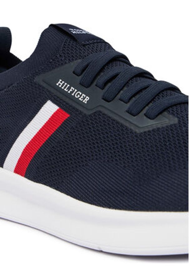 TOMMY HILFIGER - Tommy Hilfiger Sneakersy Lightweight Knitted Runner FM0FM05756 Granatowy. Kolor: niebieski. Materiał: materiał