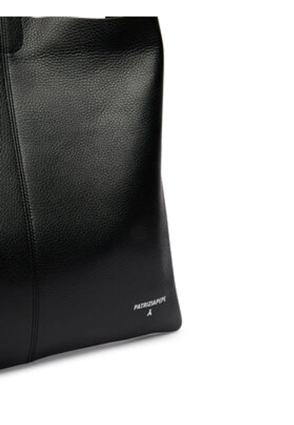 Patrizia Pepe Torebka 8B0321/L148-K103 Czarny. Kolor: czarny. Materiał: skórzane