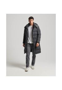 Długa kurtka Superdry Ripstop. Kolor: czarny. Materiał: poliester, nylon. Długość: długie. Sezon: zima #1