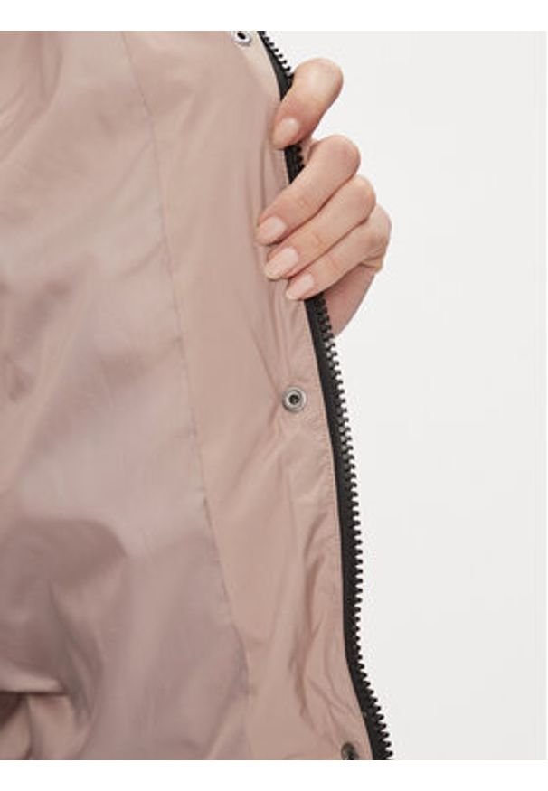 only - ONLY Kurtka zimowa 15294690 Czarny Regular Fit. Kolor: czarny. Materiał: syntetyk. Sezon: zima