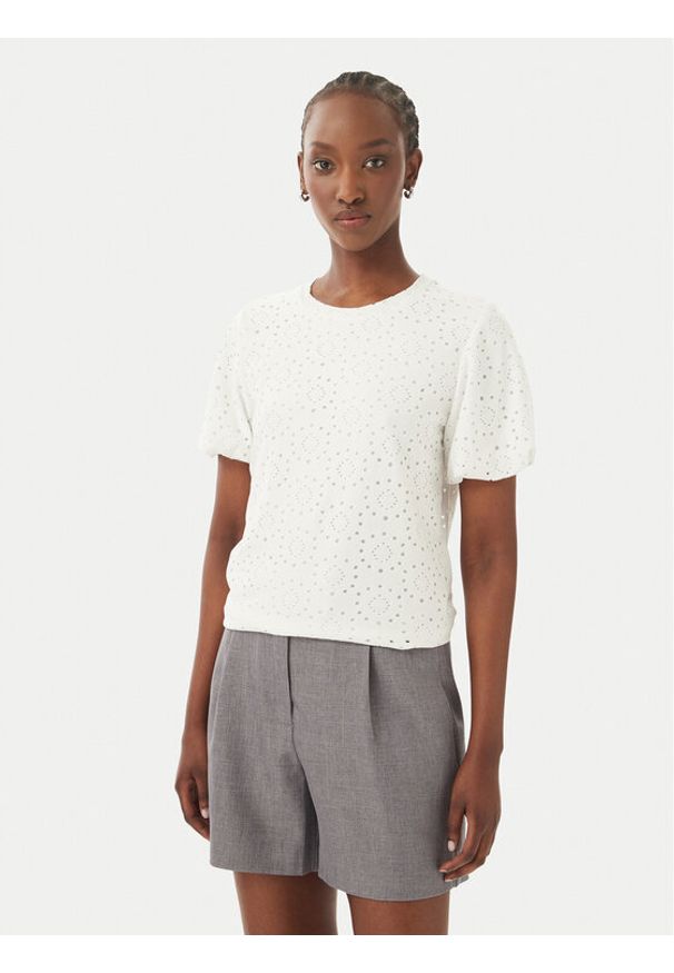 Vero Moda Bluzka Tassa 10344368 Biały Regular Fit. Kolor: biały. Materiał: syntetyk