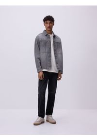 Reserved - Jeansy slim z efektem sprania - czarny. Kolor: czarny #1