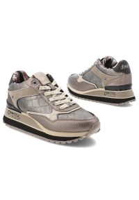 Sneakersy damskie Anekke, na grubej podeszwie z wzorami i ozdobami z okrągłym noskiem i sznurowane, metaliczne, 41380-447. Okazja: na co dzień. Nosek buta: okrągły. Kolor: brązowy. Materiał: materiał. Szerokość cholewki: normalna. Wzór: aplikacja, napisy. Styl: casual #4