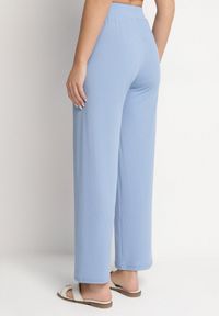 Born2be - Niebieskie Prążkowane Spodnie Szerokie z Gumką w Pasie Drasia. Kolor: niebieski. Materiał: prążkowany #2